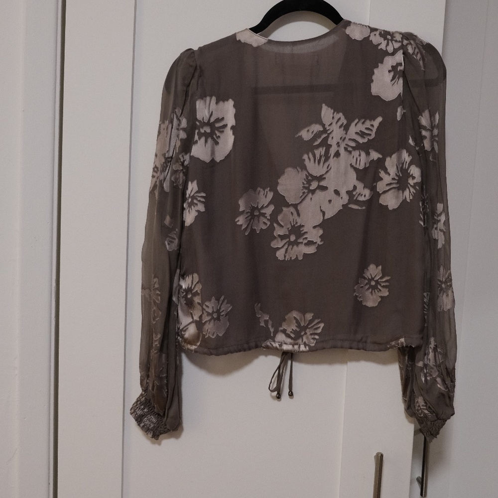 ASTR - Picture 3 of 3